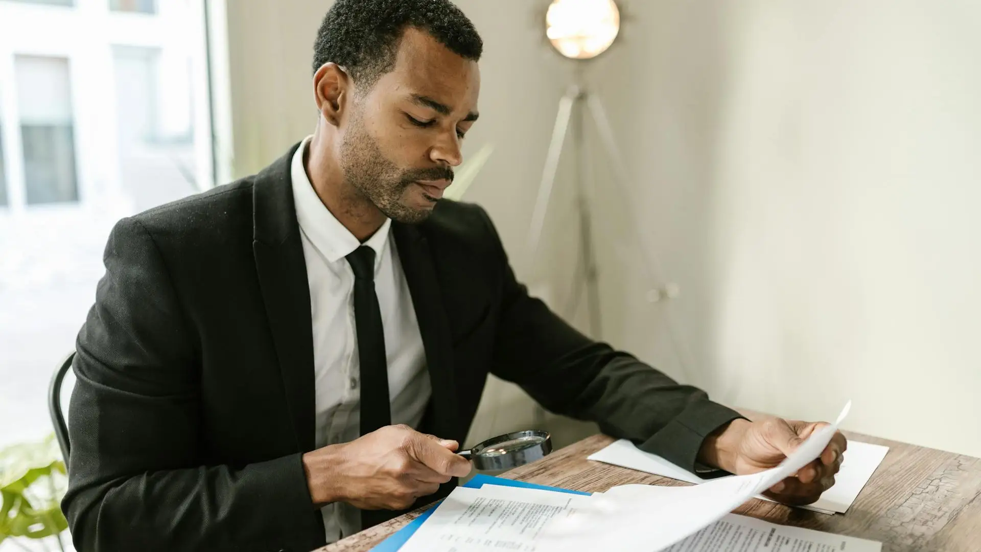 Advogado especialista em Seguros e Produtos Bancarios